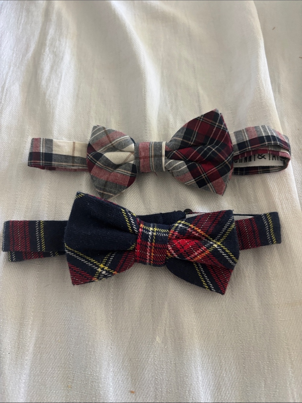 Kids Plaid Bow Ties - Red & Navy